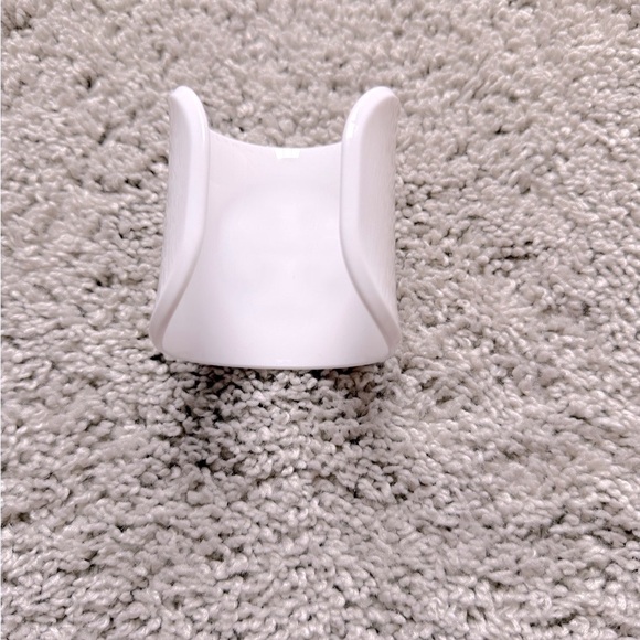 Tory Burch White Cuff Bracelet - Picture 3 of 3